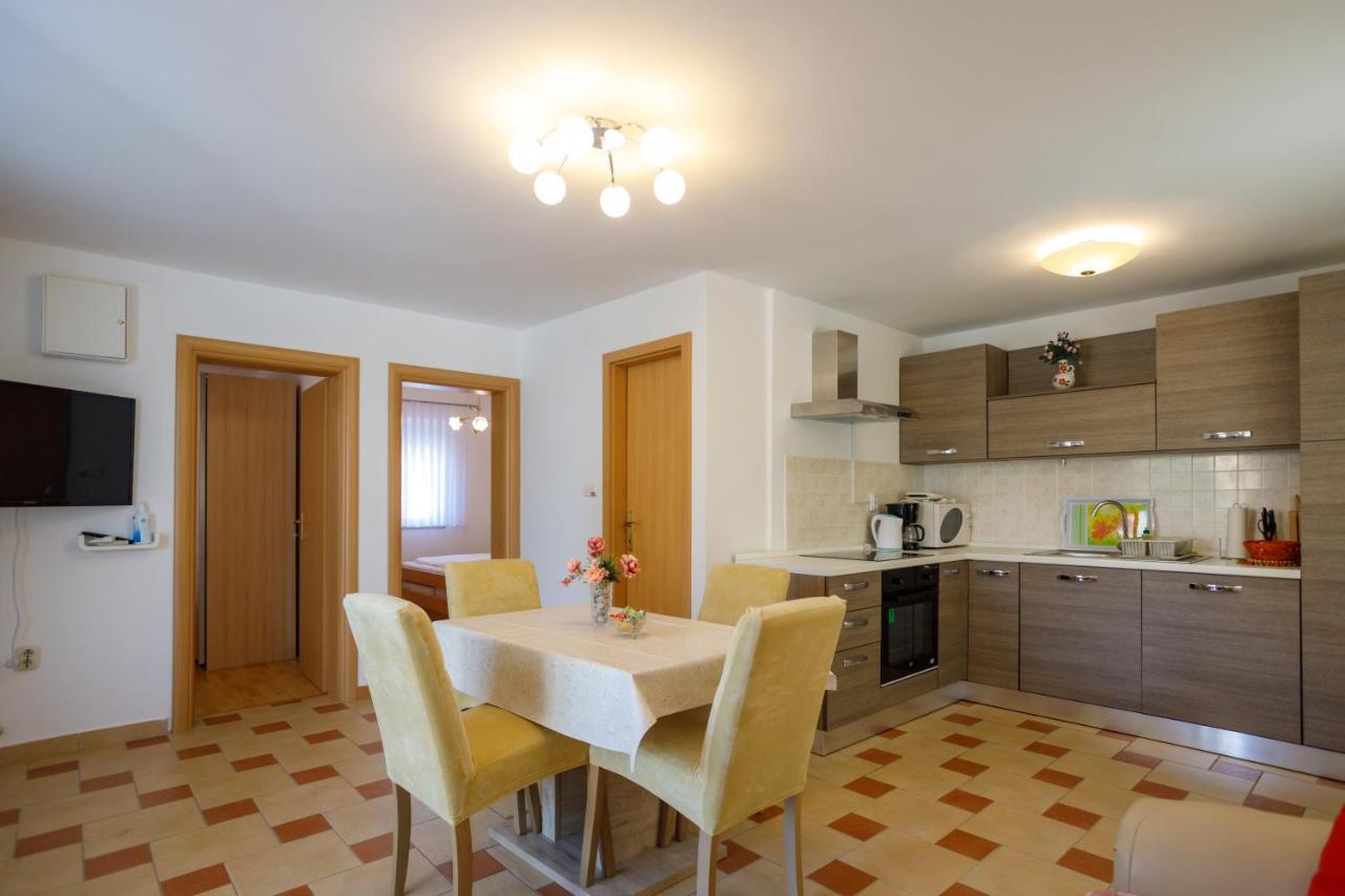 Apartmani Bakran Veglia Exterior foto